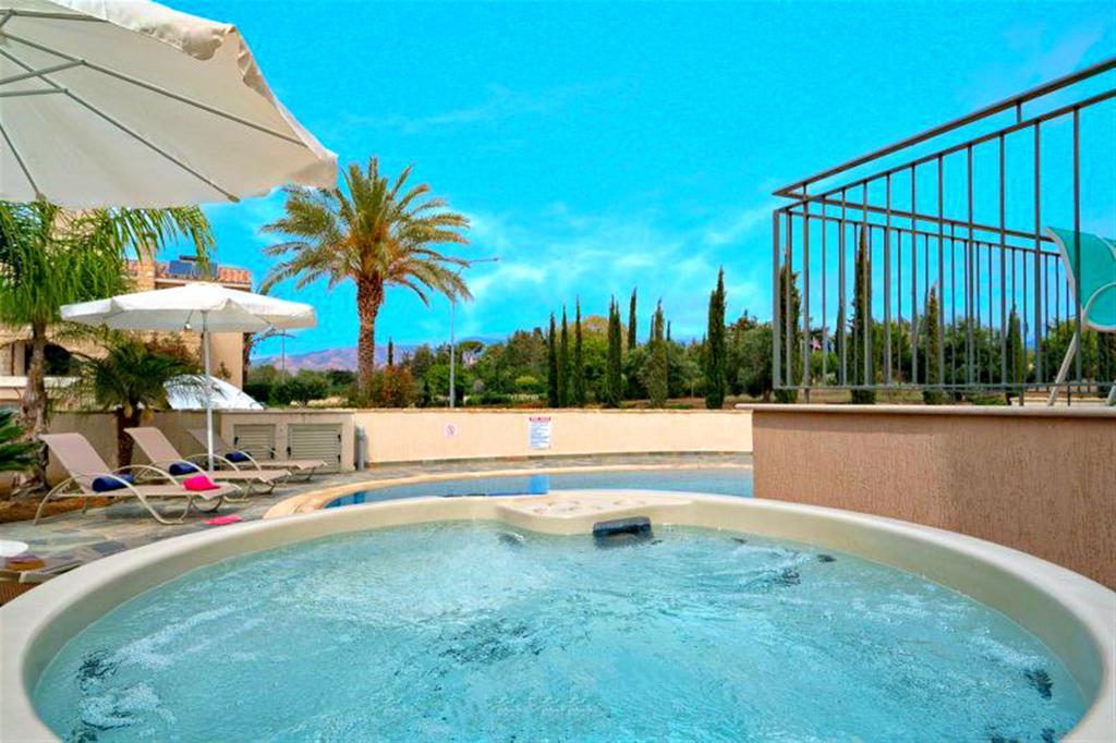 Polis Villa Lalianda Sandy Beach Villas - Private Pool - Jacuzzi - Private Beach Area מראה חיצוני תמונה